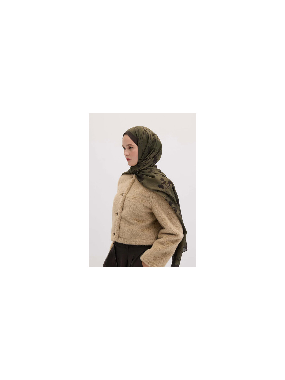 Donker bospatroon hijab bosgroen