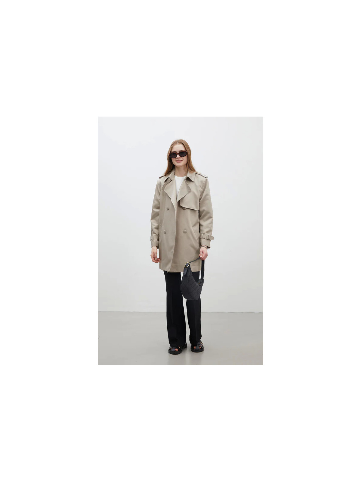 Manuka Chelsea Double-Breasted Trenchcoat