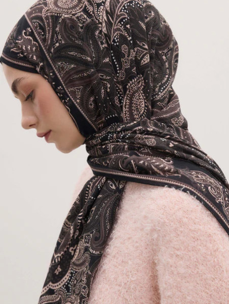 Donker vintage patroon hijab cacao