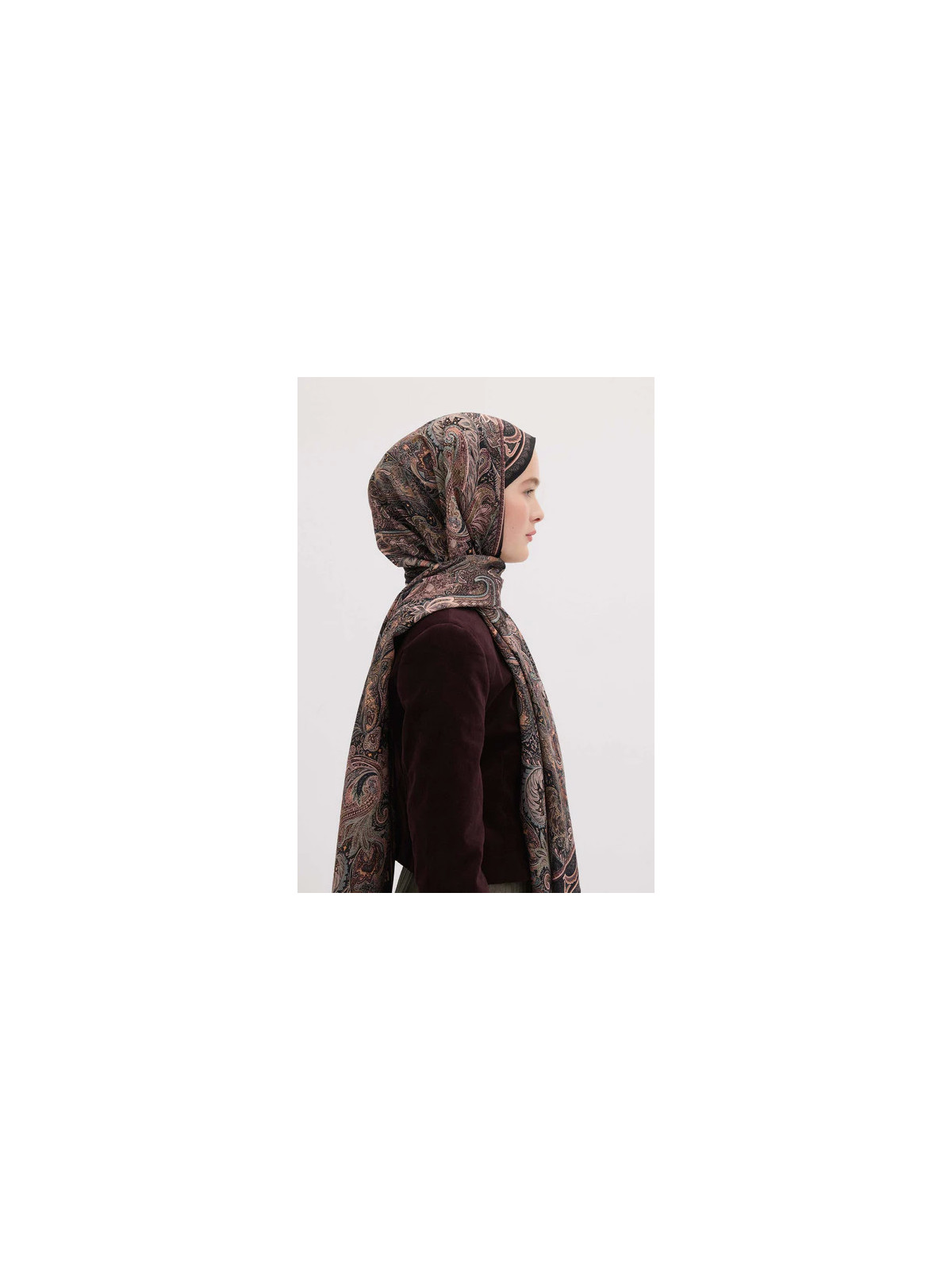 Amora Gepatroonde Hijab Zwart