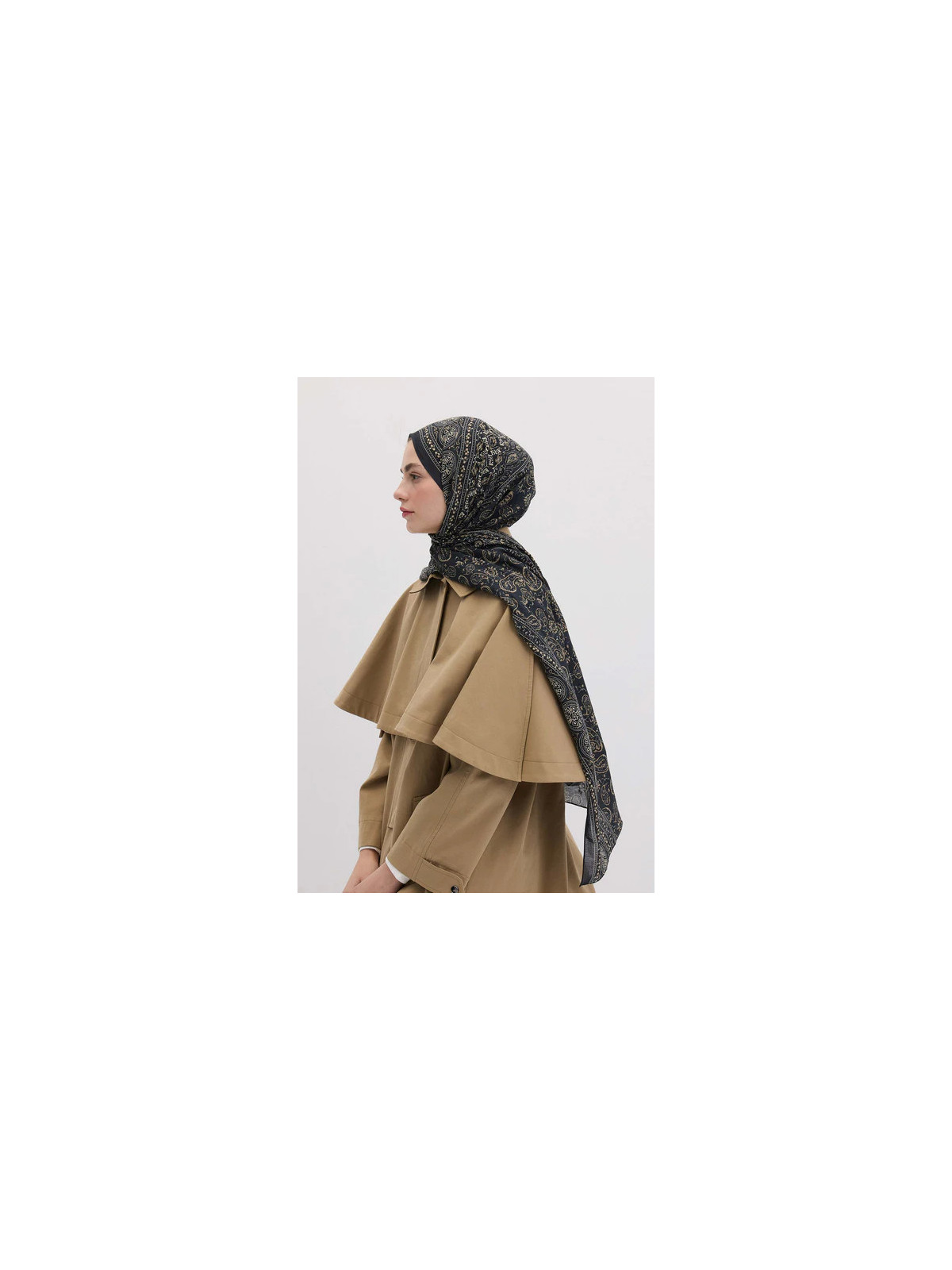 Irene Patroon Hijab Indigo