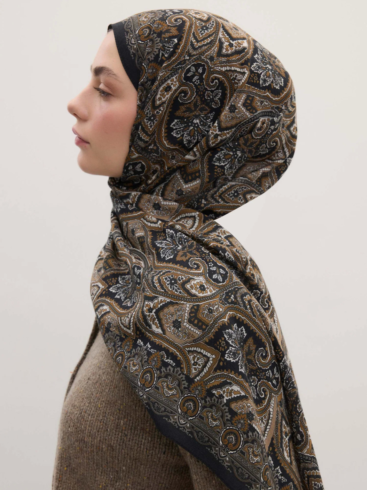 Fresh Scarfs Vintage Echo-patroon Hijab nude