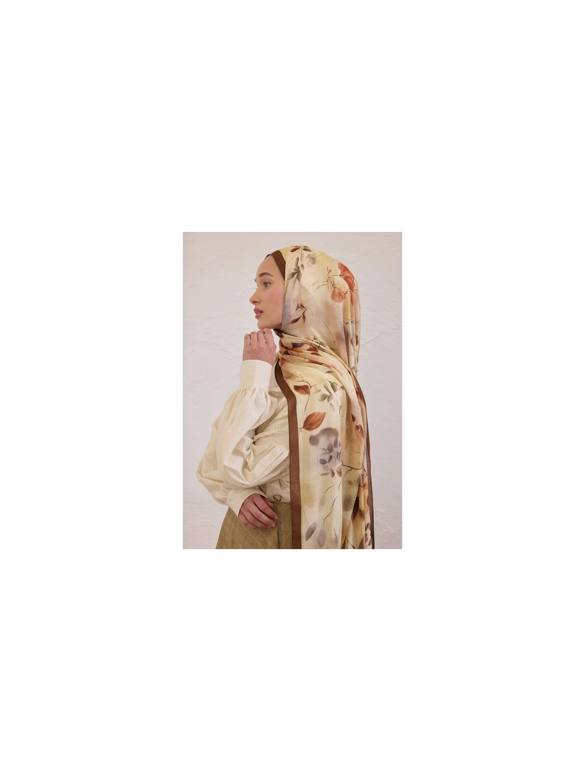 Fresh Scarfs sweet william patroon rami sjaal bruin