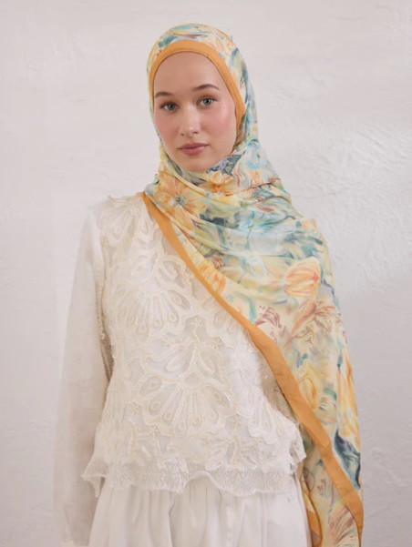 Pure Flora Patterned Rami Hijab Daylight