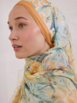 Pure Flora Patterned Rami Hijab Daylight