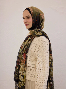 Fresh Scarfs Wisteria Patterned Rami Hijab Black