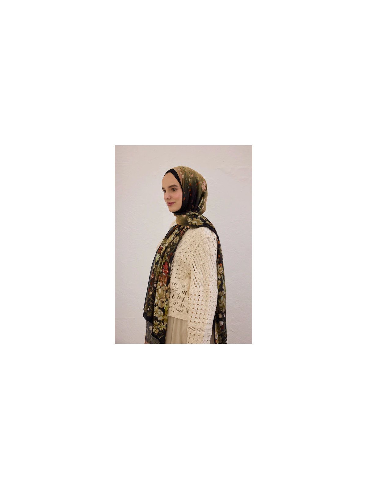 Fresh Scarfs Wisteria patroon rami sjaal zwart