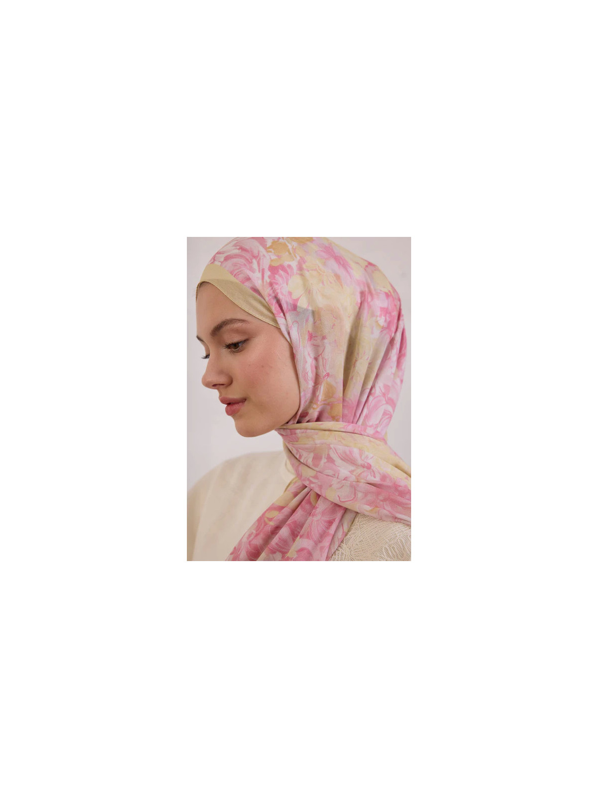 Fresh Scarfs Zomerbloeiende Rami Hijab met patroon, zachtroze