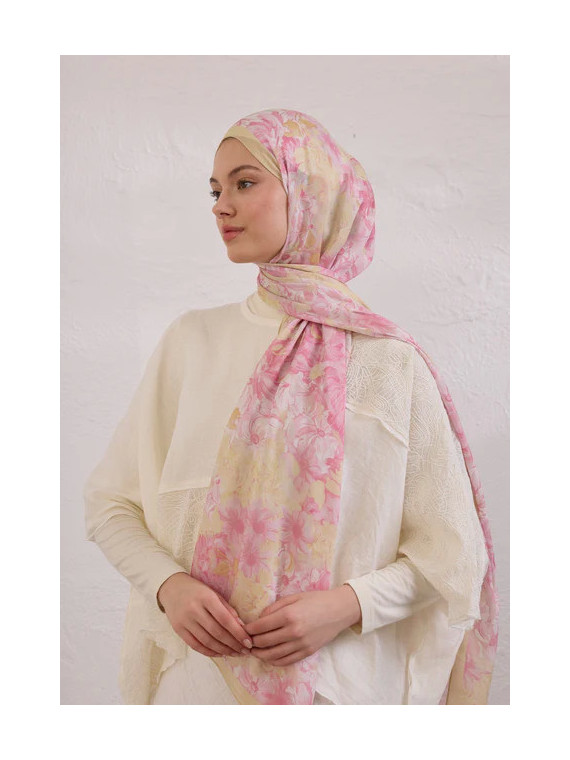 Fresh Scarfs Zomerbloeiende Rami Hijab met patroon, zachtroze