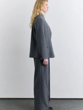Manuka blazer met hoge kraag