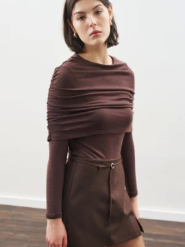 Manuka Blouse met plooien, donkerbruin