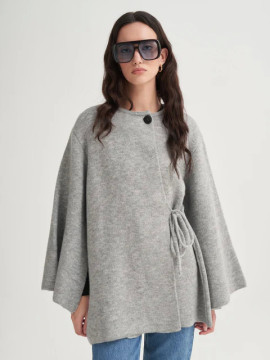 Vesna design gebreid vest met kanten details