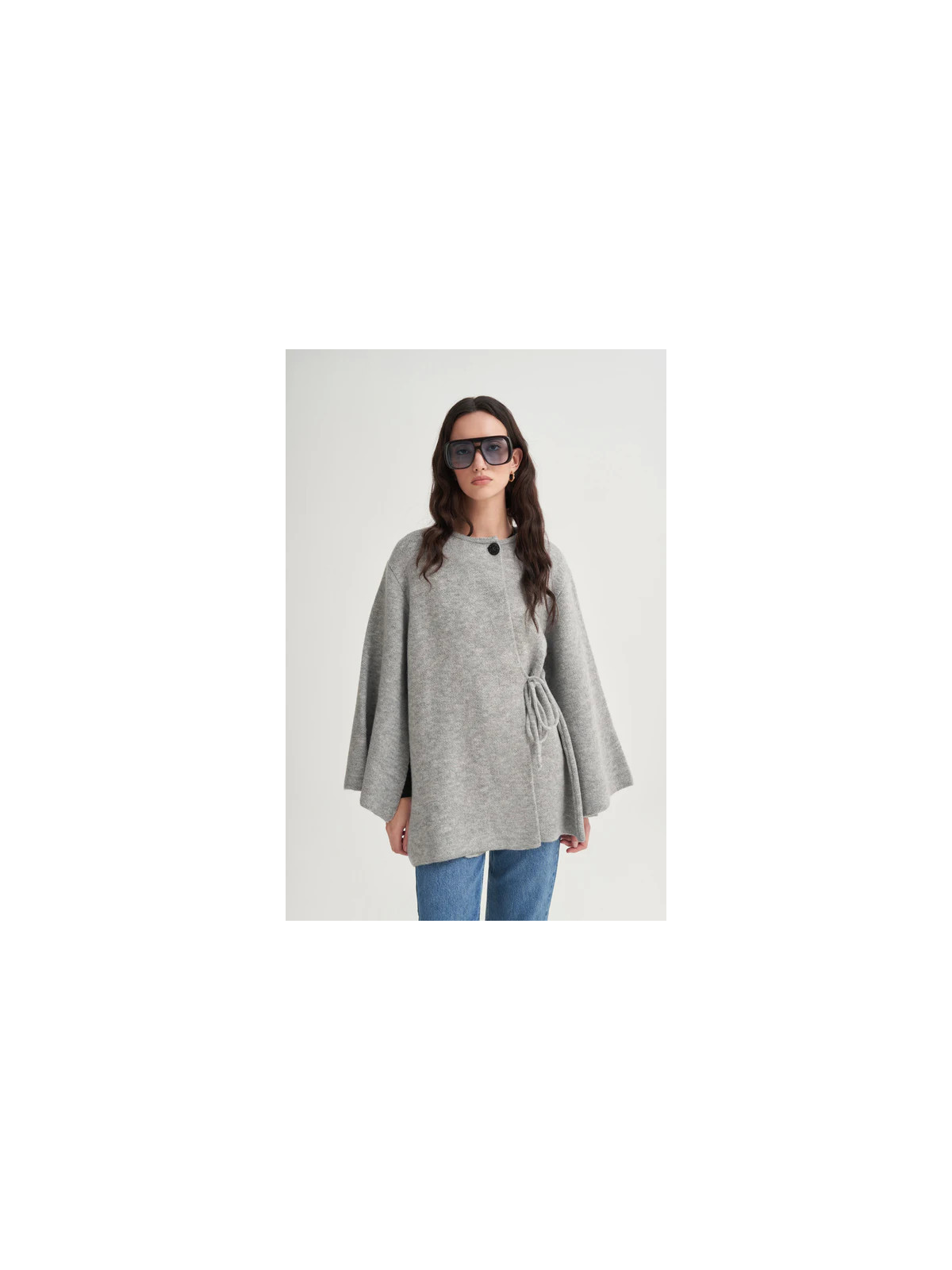 Vesna design gebreid vest met kanten details