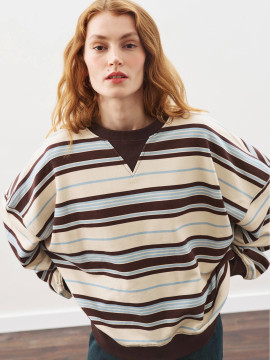 OVERSIZED GESTREEPTE SWEATSHIRT BRUIN