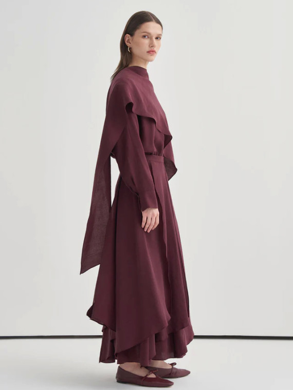 Vesna Design blouse met sjaaldetails en asymmetrische rok van modal