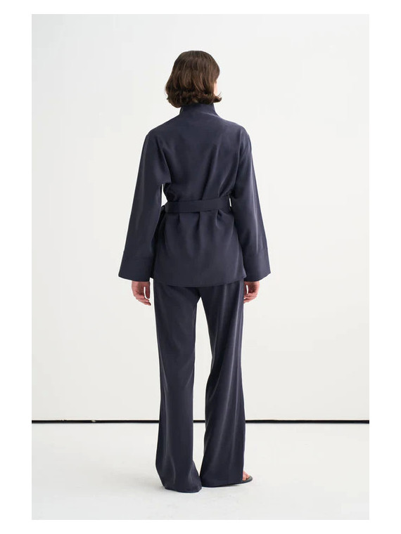 Vesna Design Gedrapeerde wikkelblouse met broek