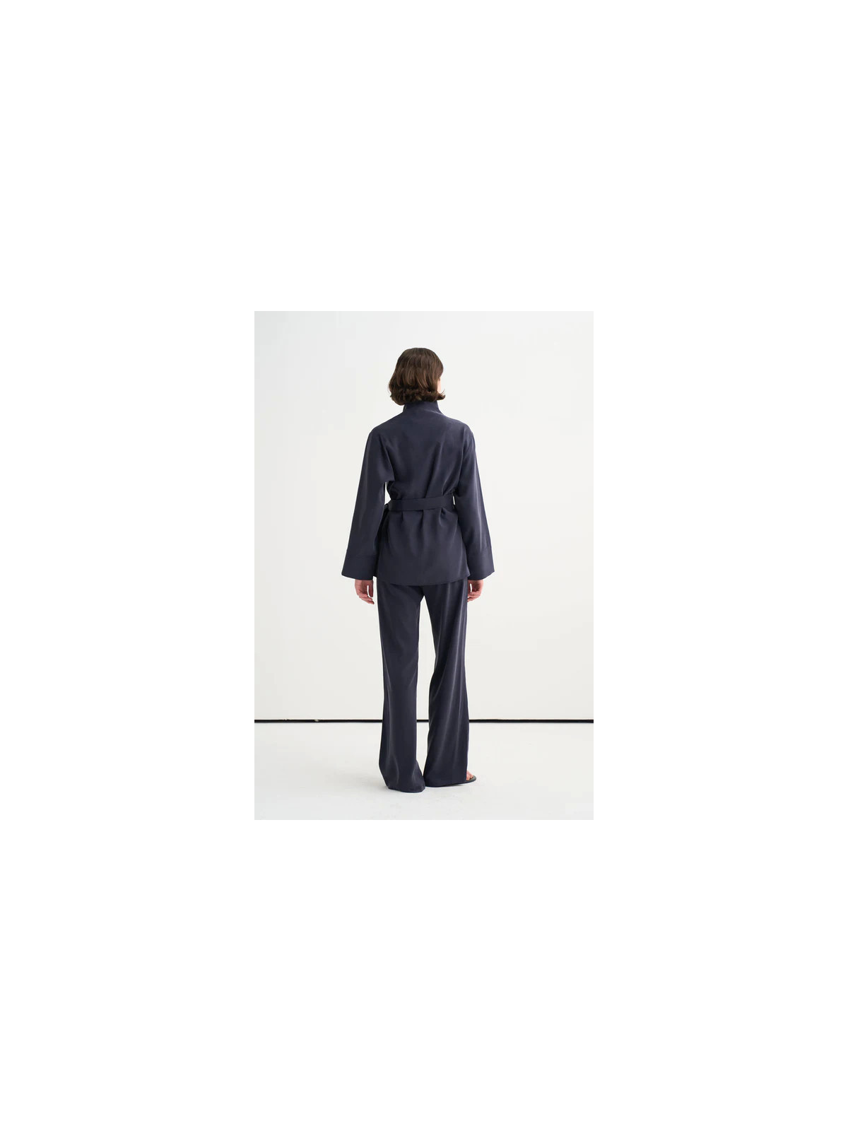 Vesna Design Gedrapeerde wikkelblouse met broek