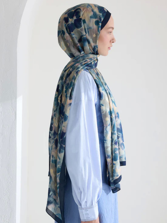 fresh Scarfs Hibiscus Beauty Floss Viscose Hijab Indigo