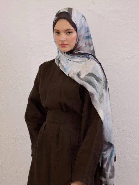 Fresh Scarfs Gardenia-patroon Rami Hijab Zachtblauw