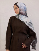 Fresh Scarfs Gardenia-patroon Rami Hijab Zachtblauw