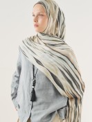 Donkere batikpatroon zachte viscose sjaal