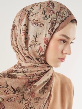 Zachte viscose sjaal met etnisch bloemenpatroon zalmkleurig