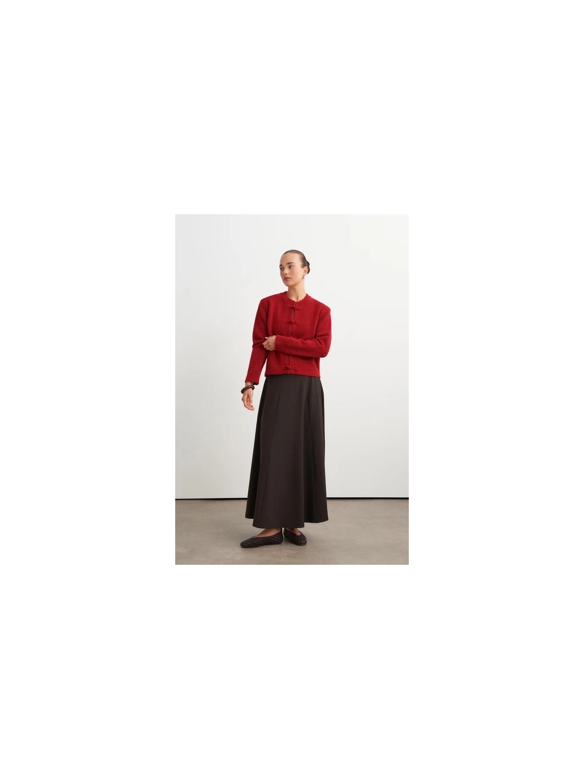 Vesna Design Geborsteld vest met knoopdetails | One Touch Boutique