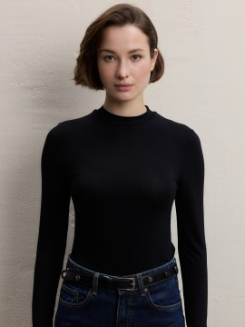 Fresh Scarfs Black bamboo bodysuit with long sleeves